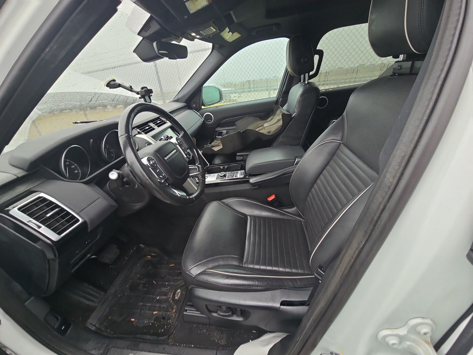 2017 Land Rover Discovery HSE AWD