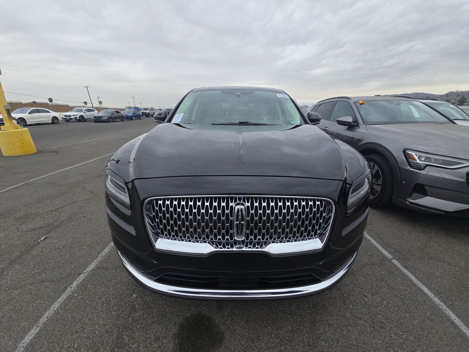 2021 Lincoln Nautilus Reserve AWD