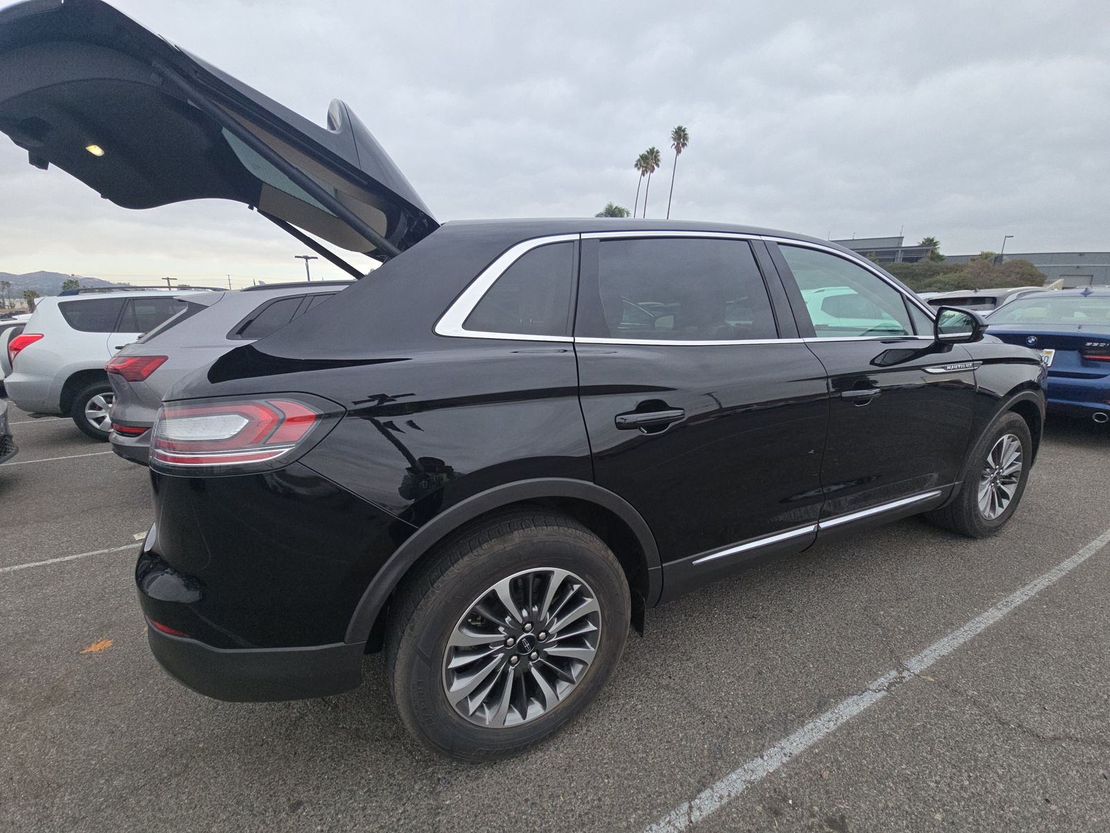 2021 Lincoln Nautilus Reserve AWD