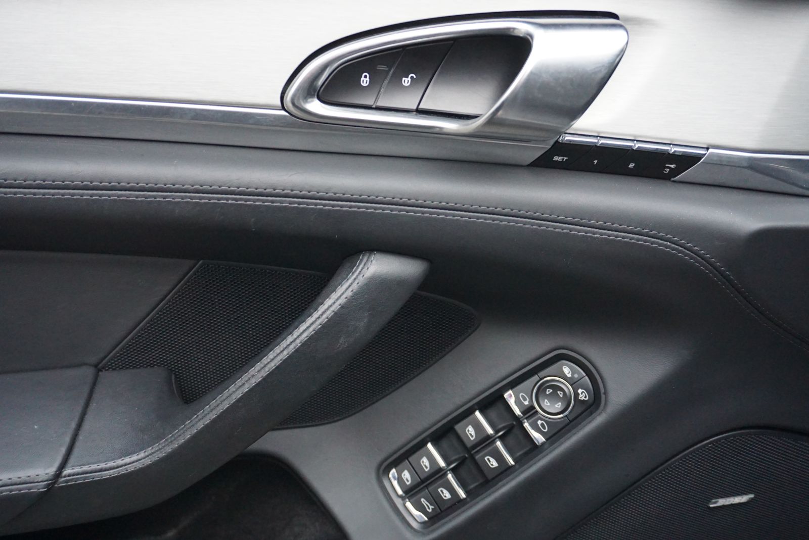 2014 Porsche Panamera 4S Executive AWD