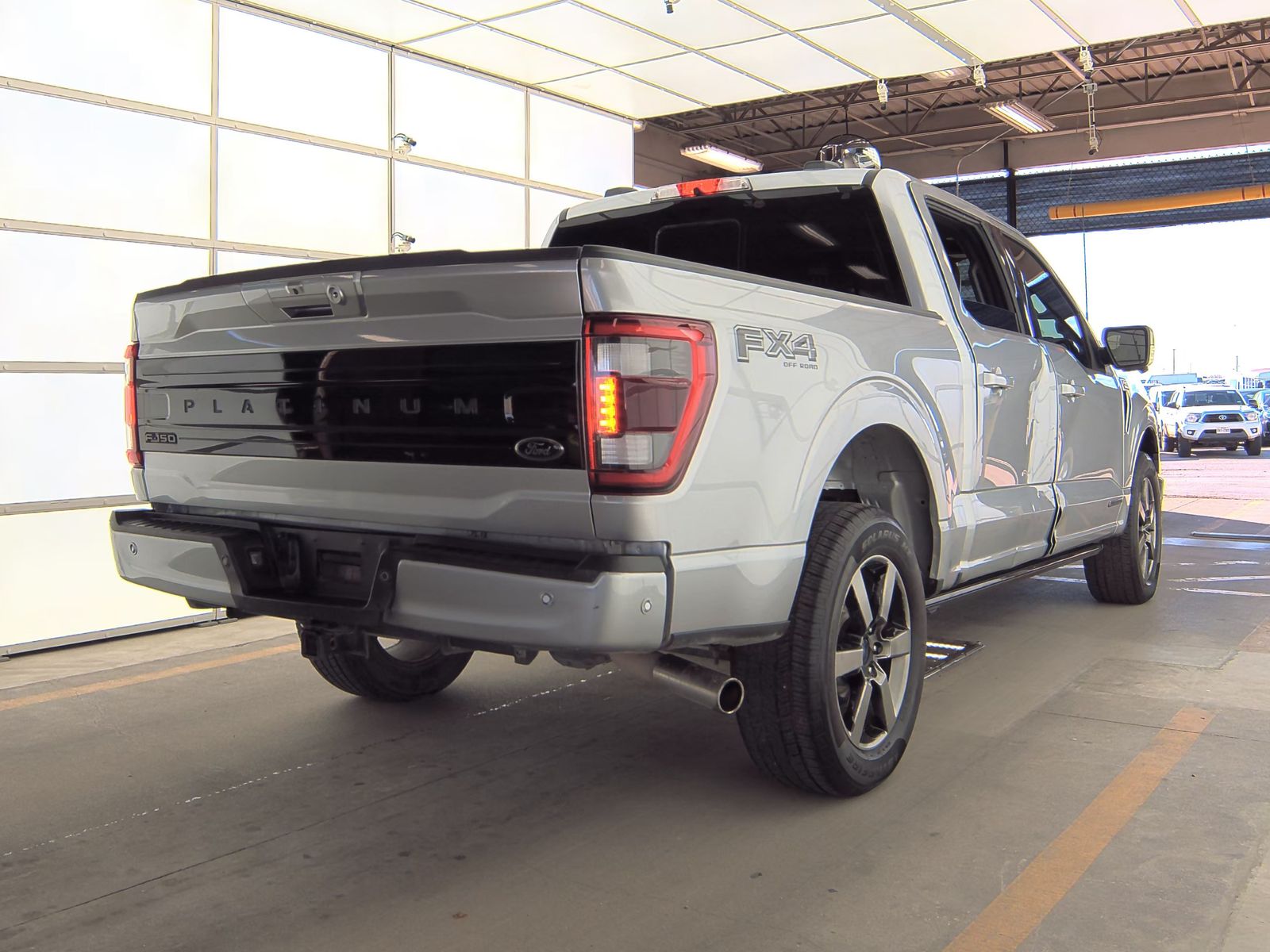 2022 Ford F-150 Hybrid Platinum AWD