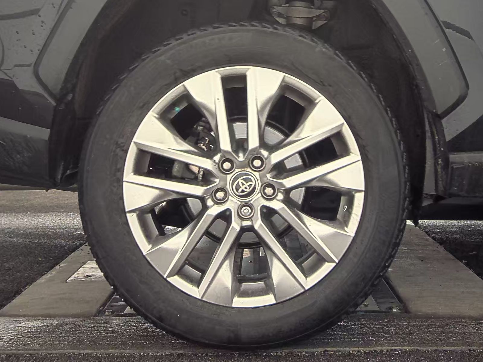 2021 Toyota RAV4 XLE Premium AWD