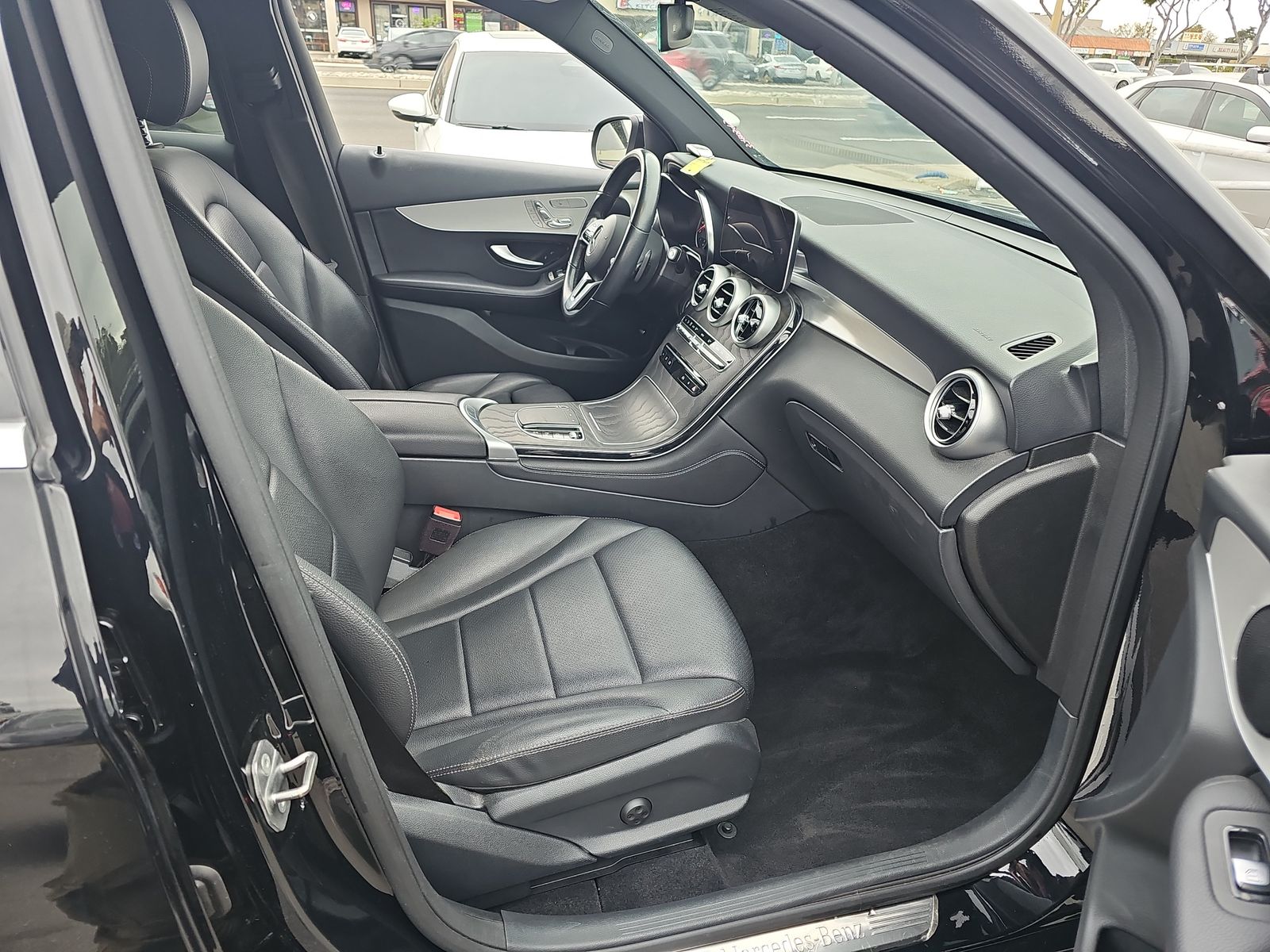 2021 Mercedes-Benz GLC GLC 300 RWD