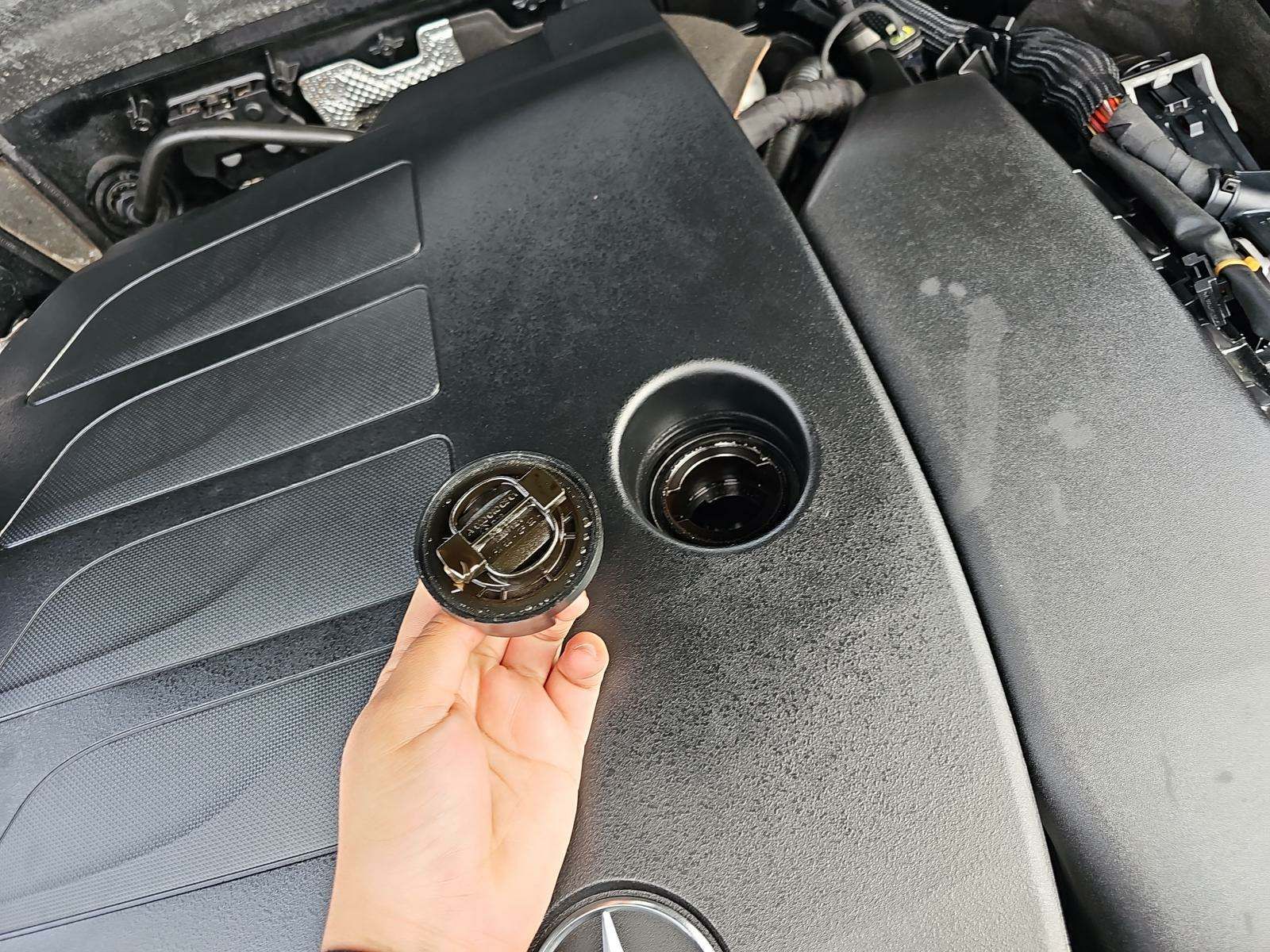 2021 Mercedes-Benz GLC GLC 300 RWD