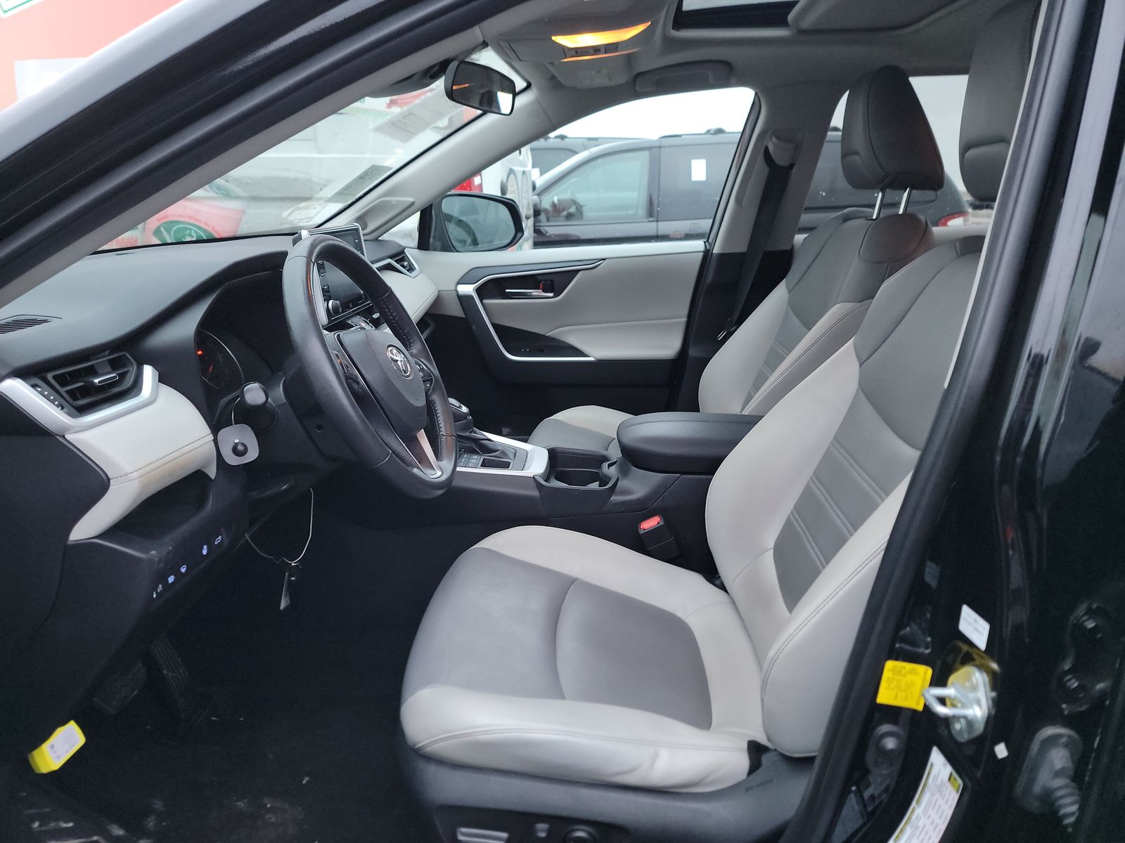 2021 Toyota RAV4 XLE Premium AWD