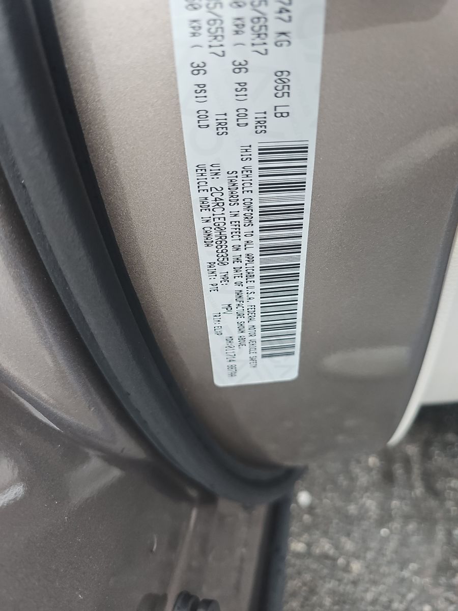 2017 Chrysler Pacifica Touring L Plus FWD