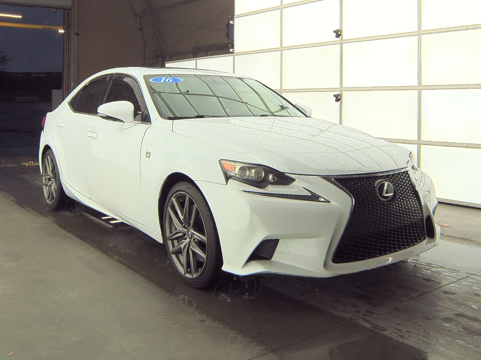 2016 Lexus IS IS 200t RWD