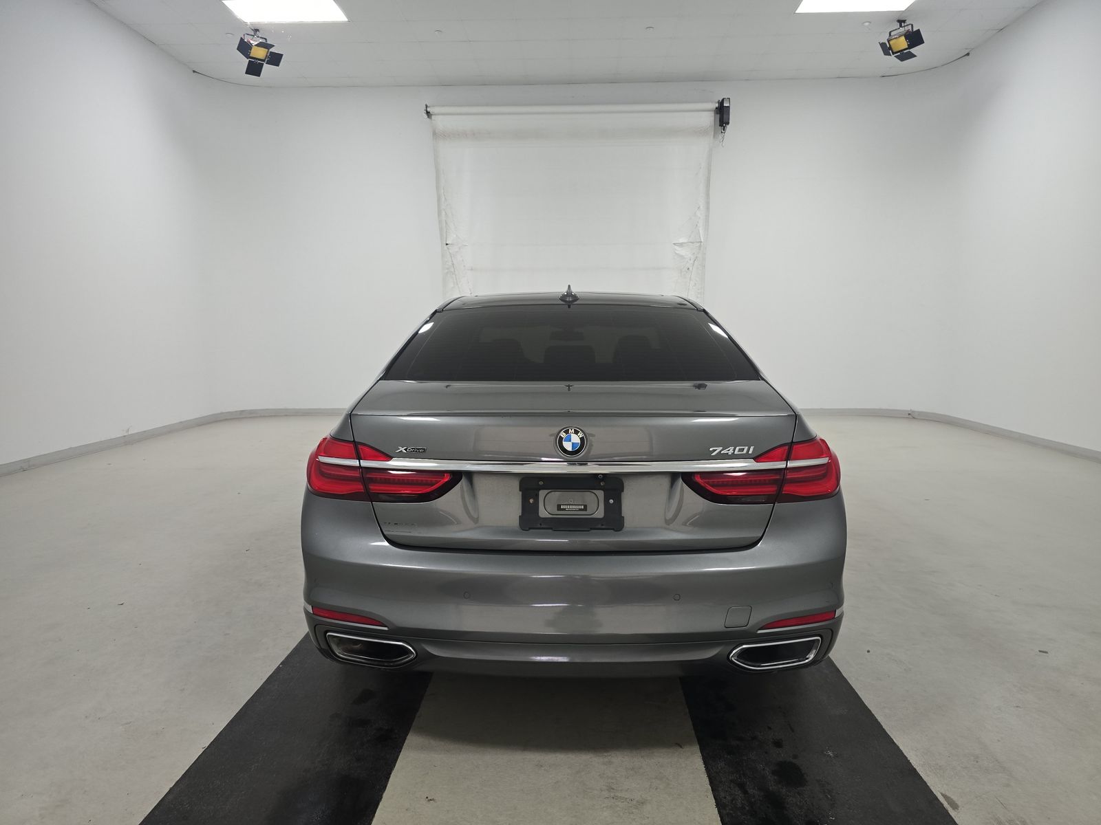 2019 BMW 7 Series 740i xDrive AWD