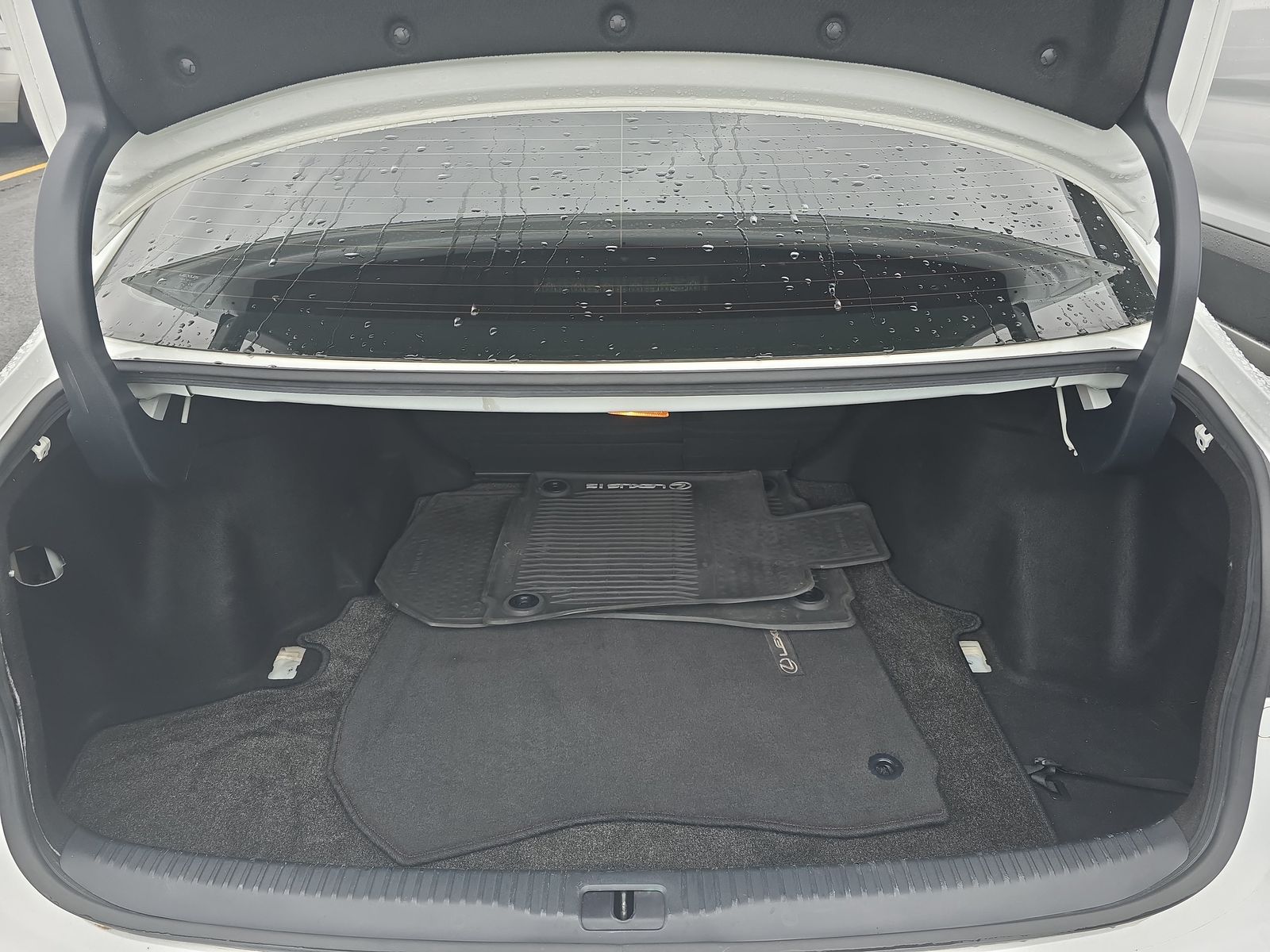 2016 Lexus IS IS 200t RWD