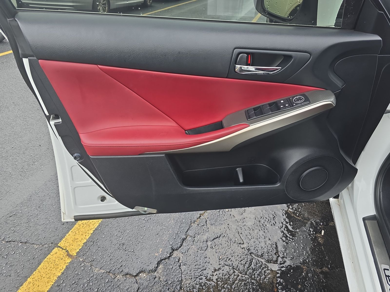 2016 Lexus IS IS 200t RWD