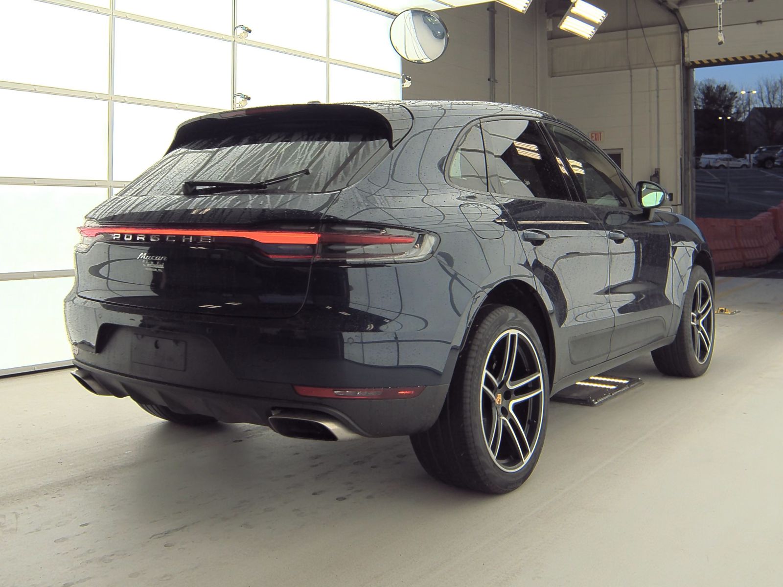 2019 Porsche Macan Base AWD