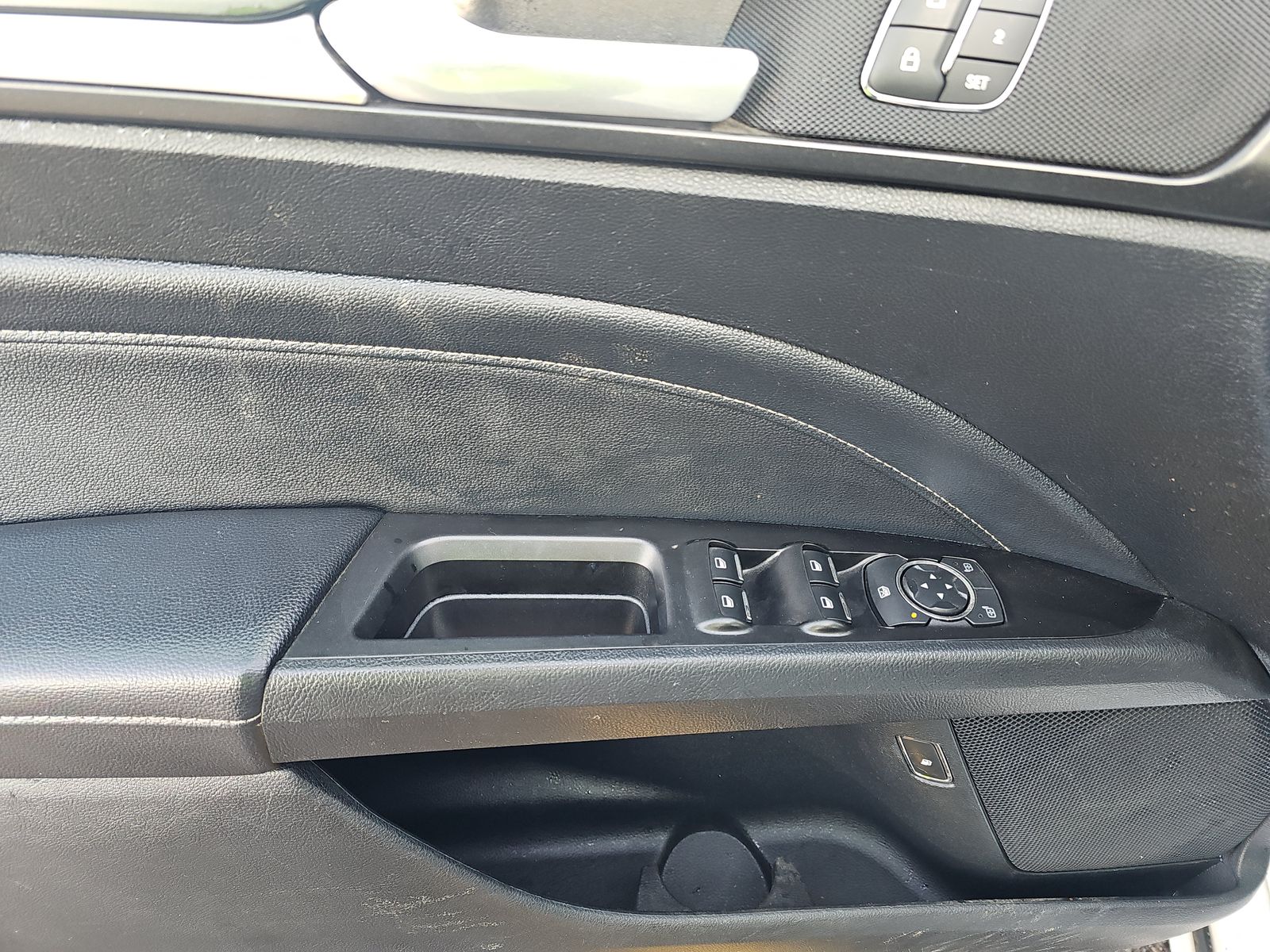 2020 Ford Fusion Hybrid Titanium FWD