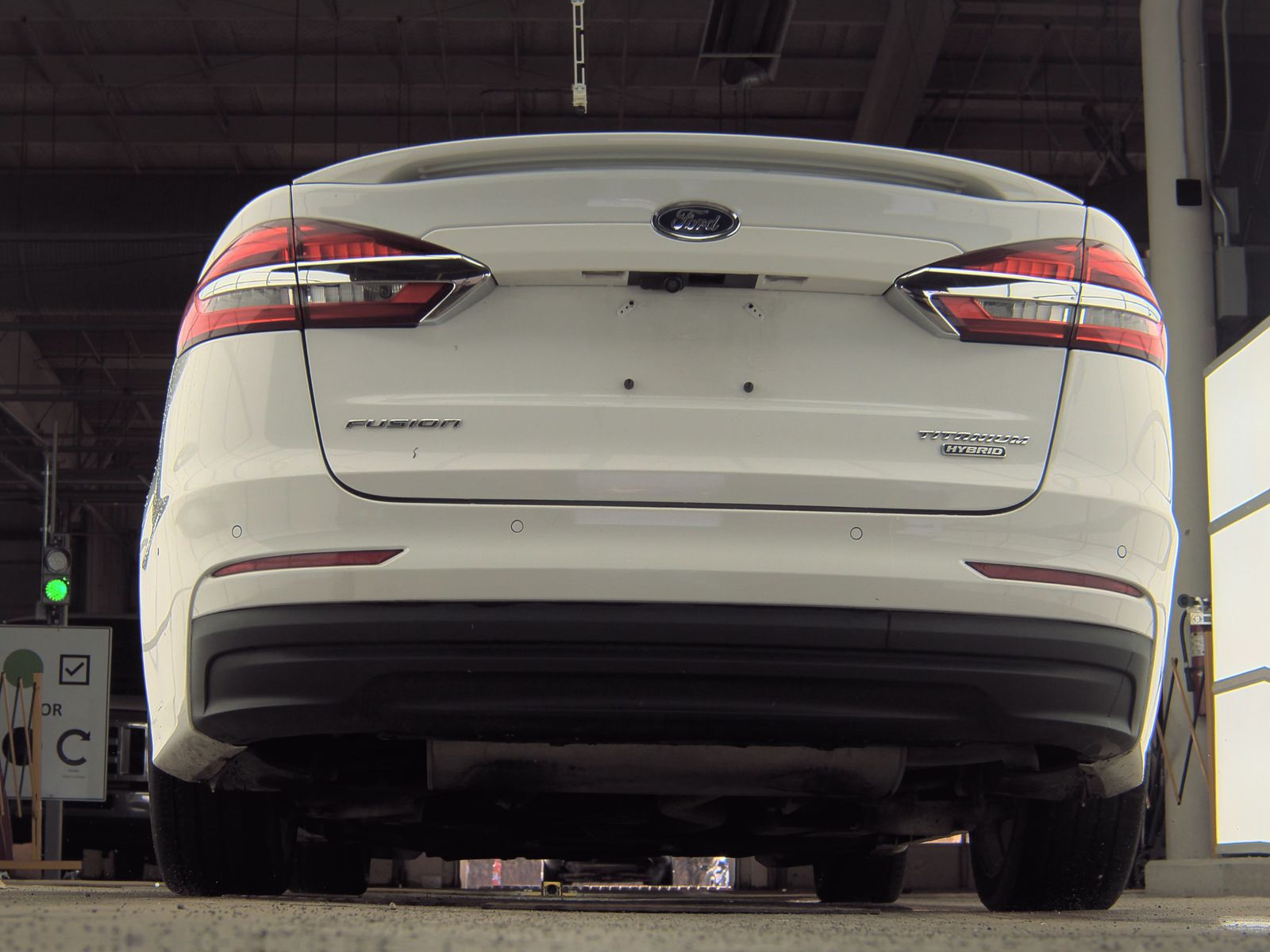 2020 Ford Fusion Hybrid Titanium FWD