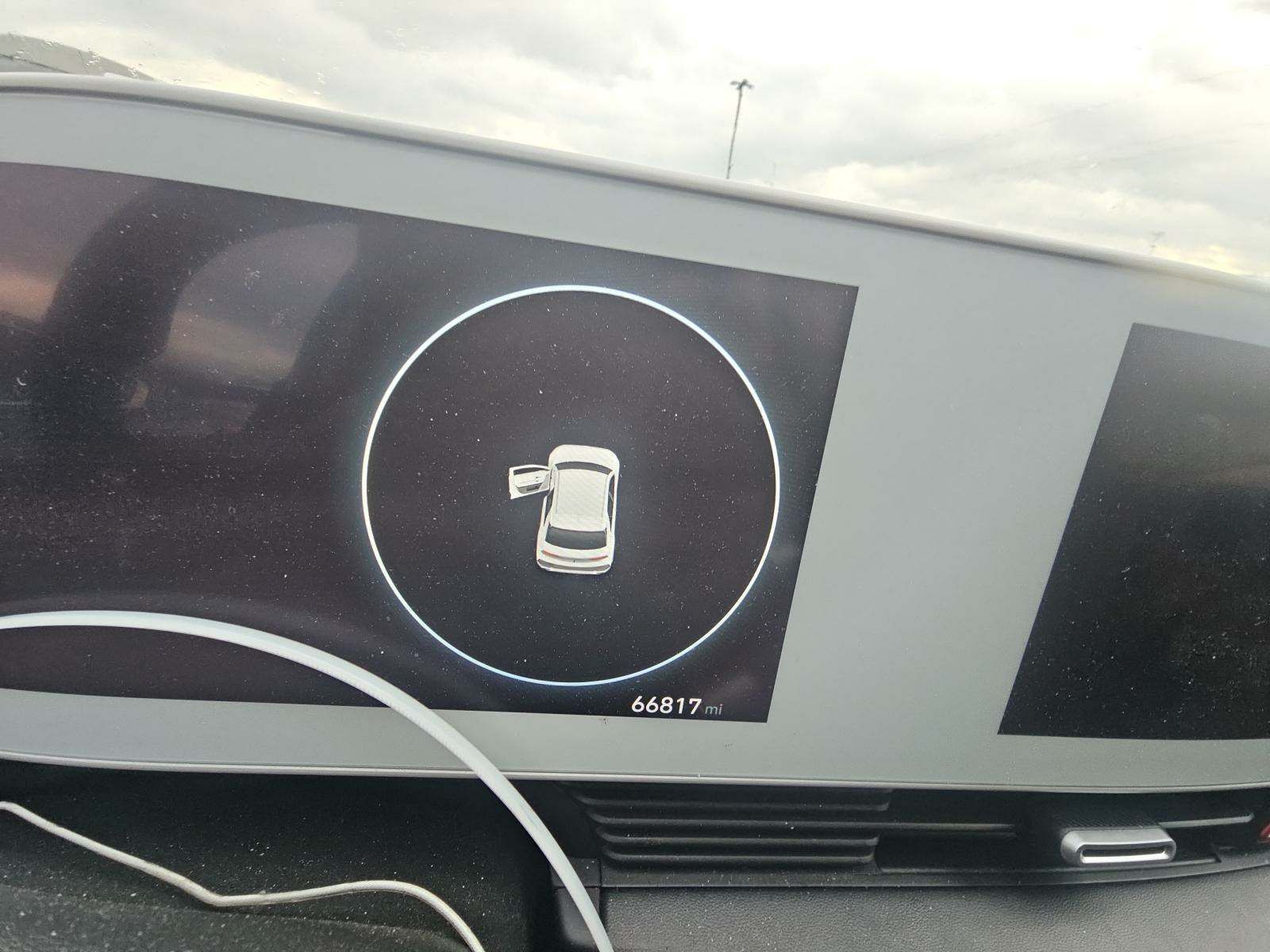 2023 Hyundai IONIQ 5 SE RWD