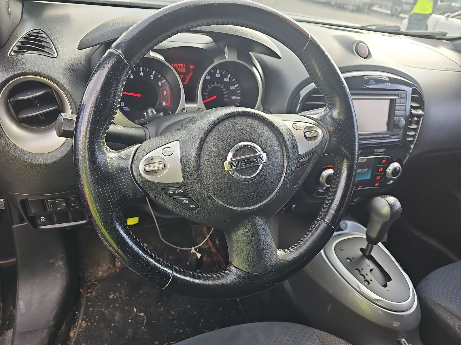 2012 Nissan JUKE SV FWD