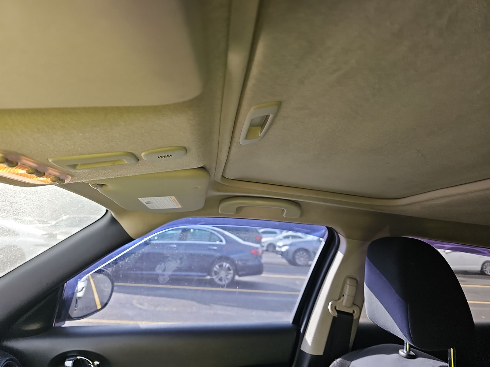 2012 Nissan JUKE SV FWD