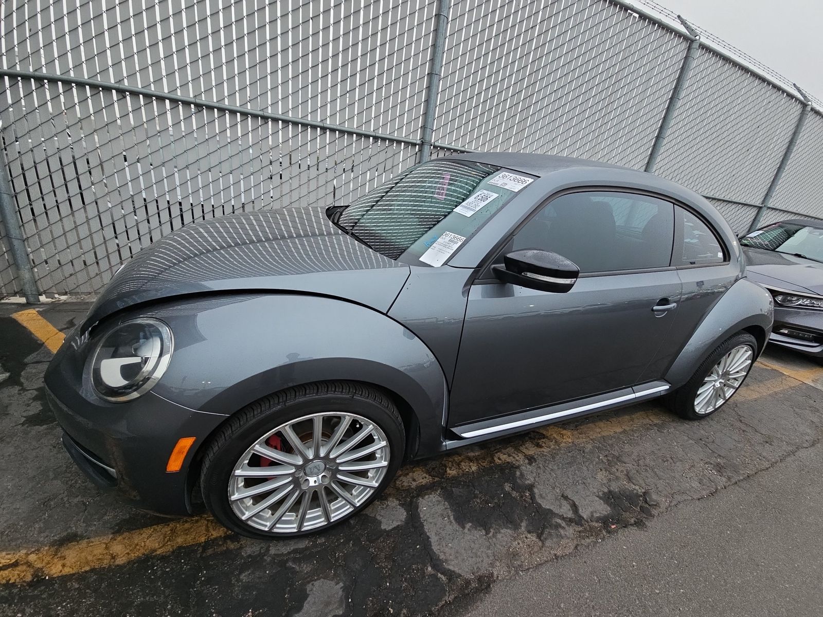 2012 Volkswagen Beetle 2.0T Turbo FWD