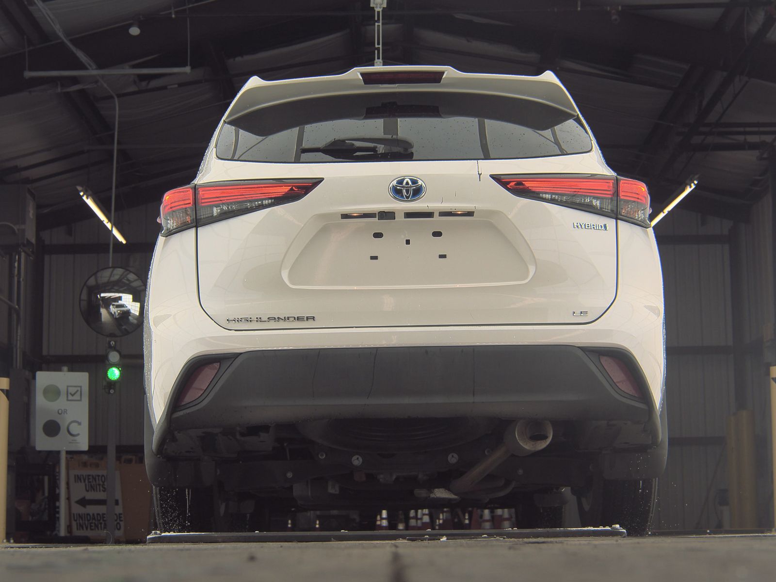 2021 Toyota Highlander Hybrid LE AWD