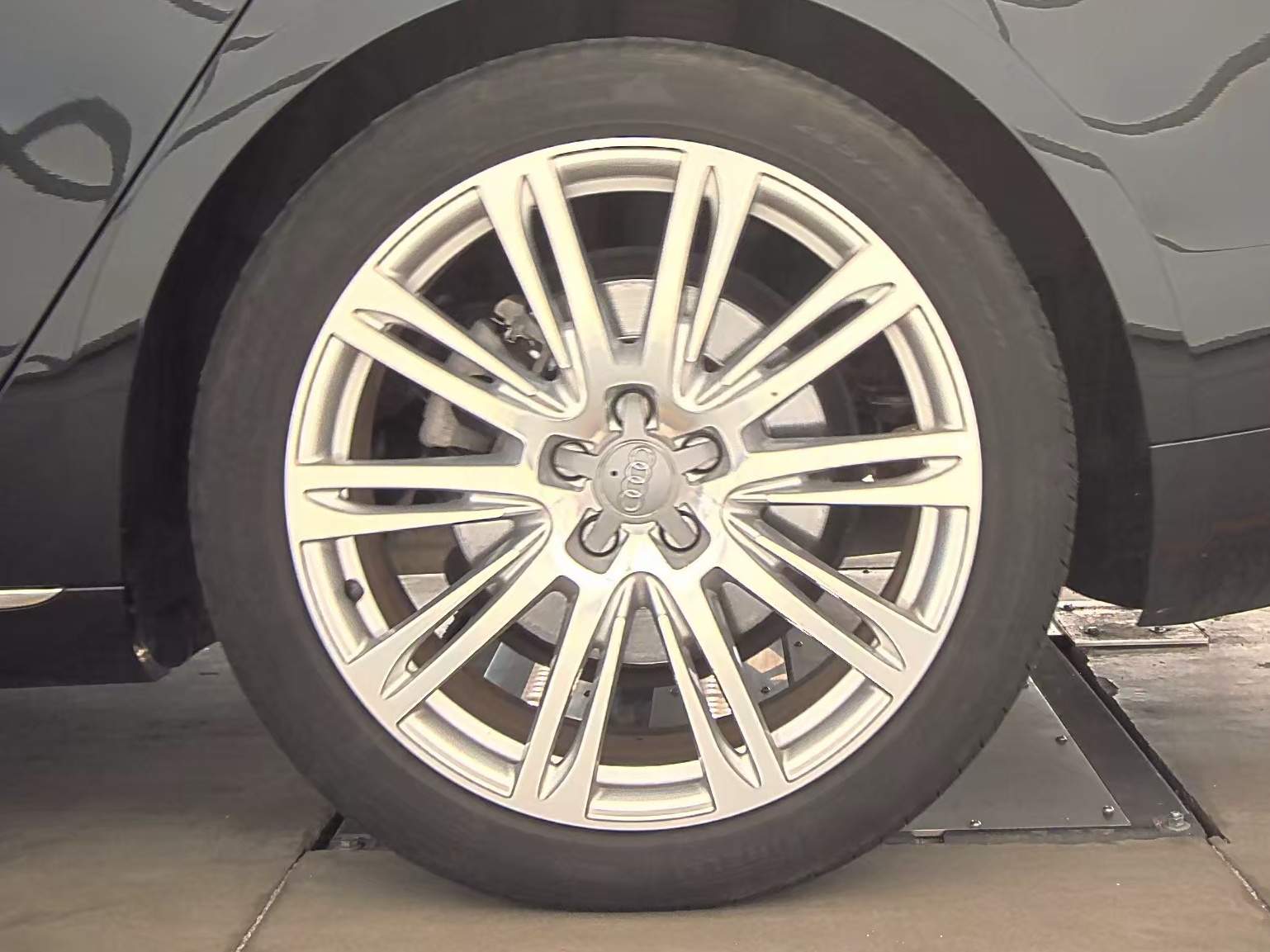 2013 Audi A8 L 3.0T AWD