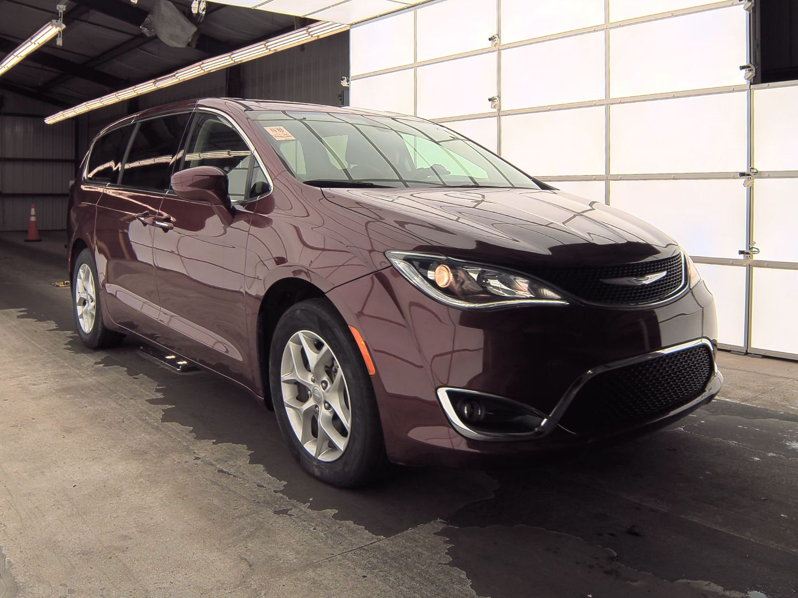 2018 Chrysler Pacifica Touring Plus FWD