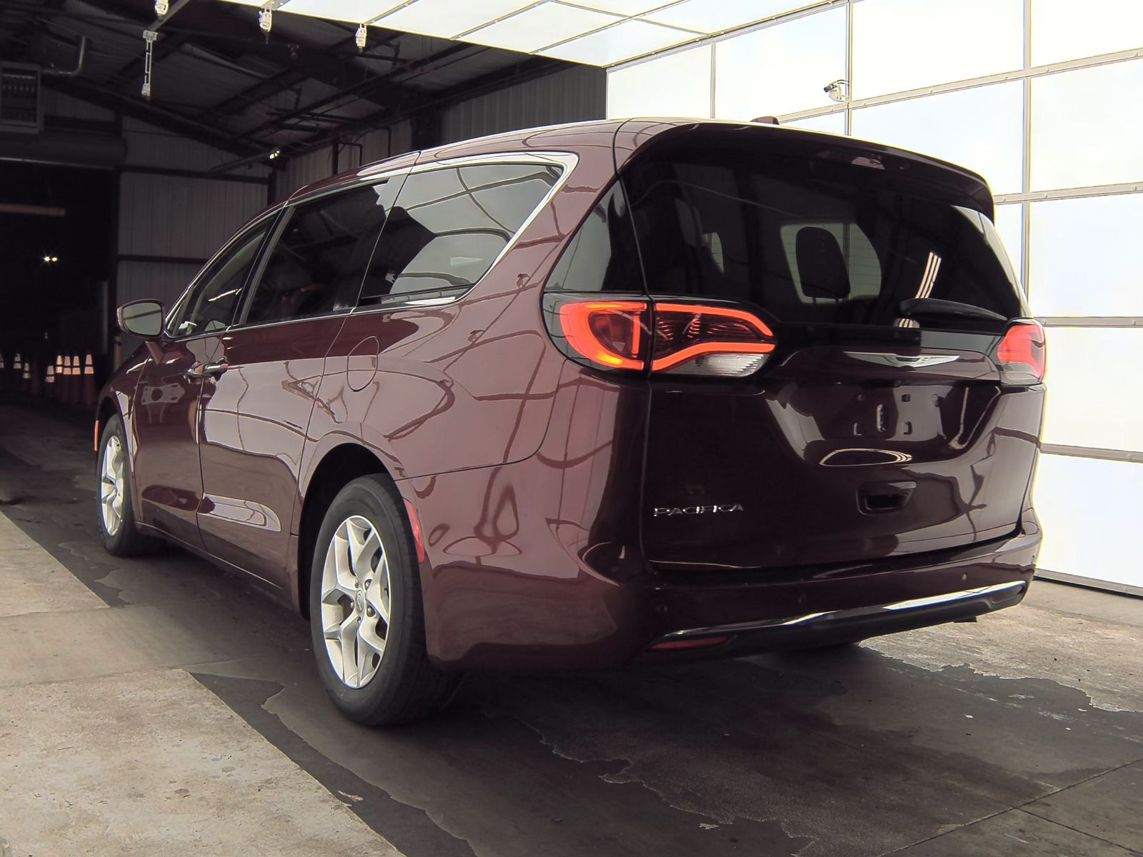 2018 Chrysler Pacifica Touring Plus FWD