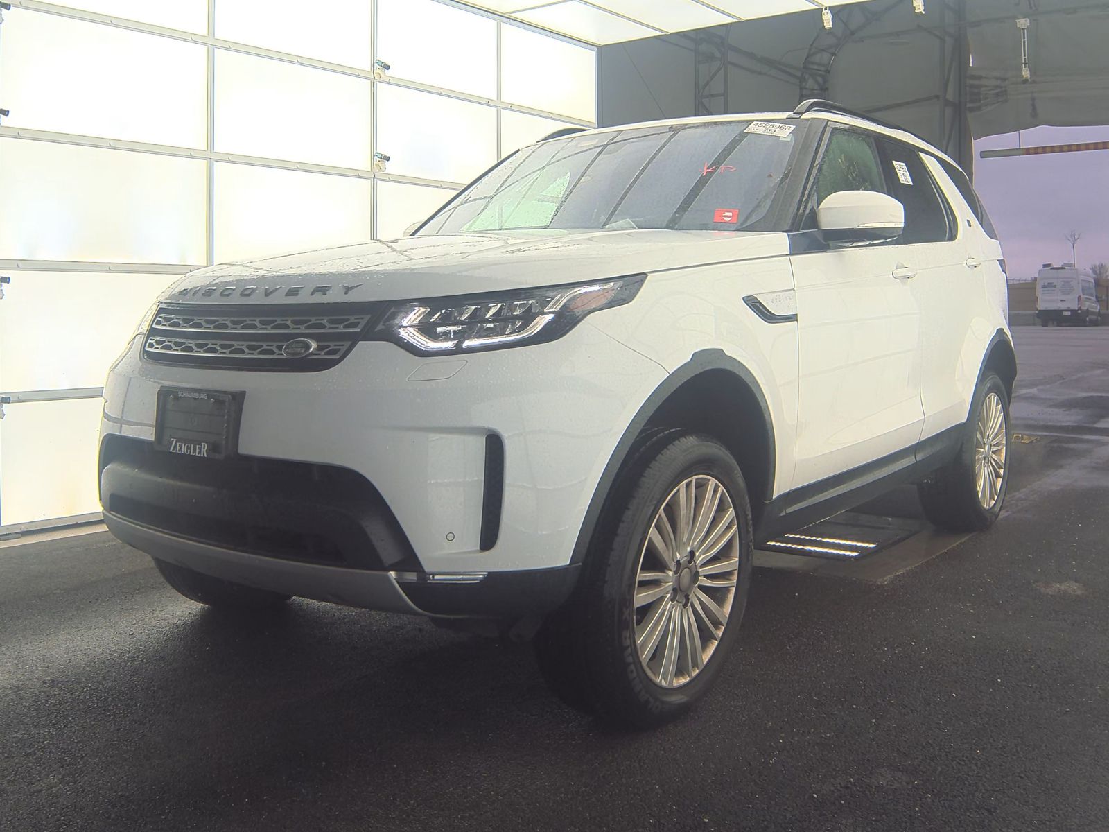 2017 Land Rover Discovery HSE AWD