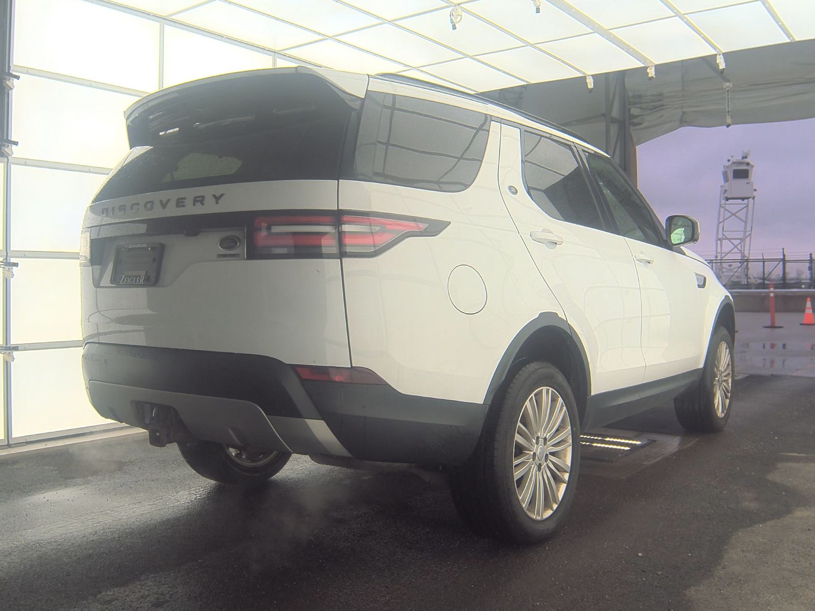 2017 Land Rover Discovery HSE AWD