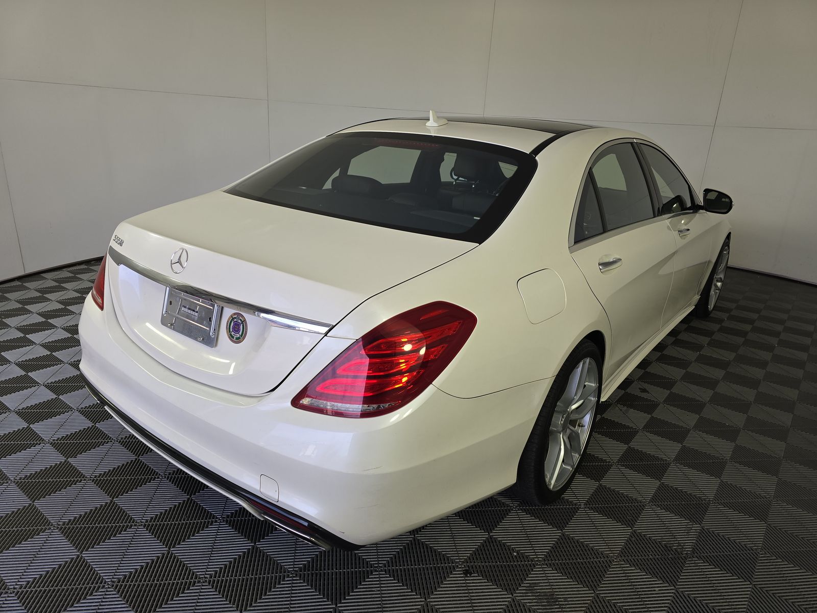 2015 Mercedes-Benz S-Class S 550 RWD