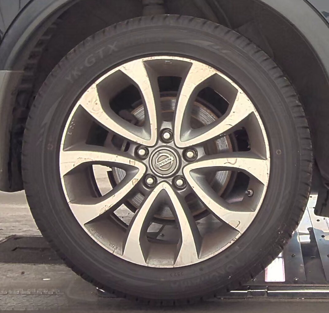 2012 Nissan JUKE SV FWD