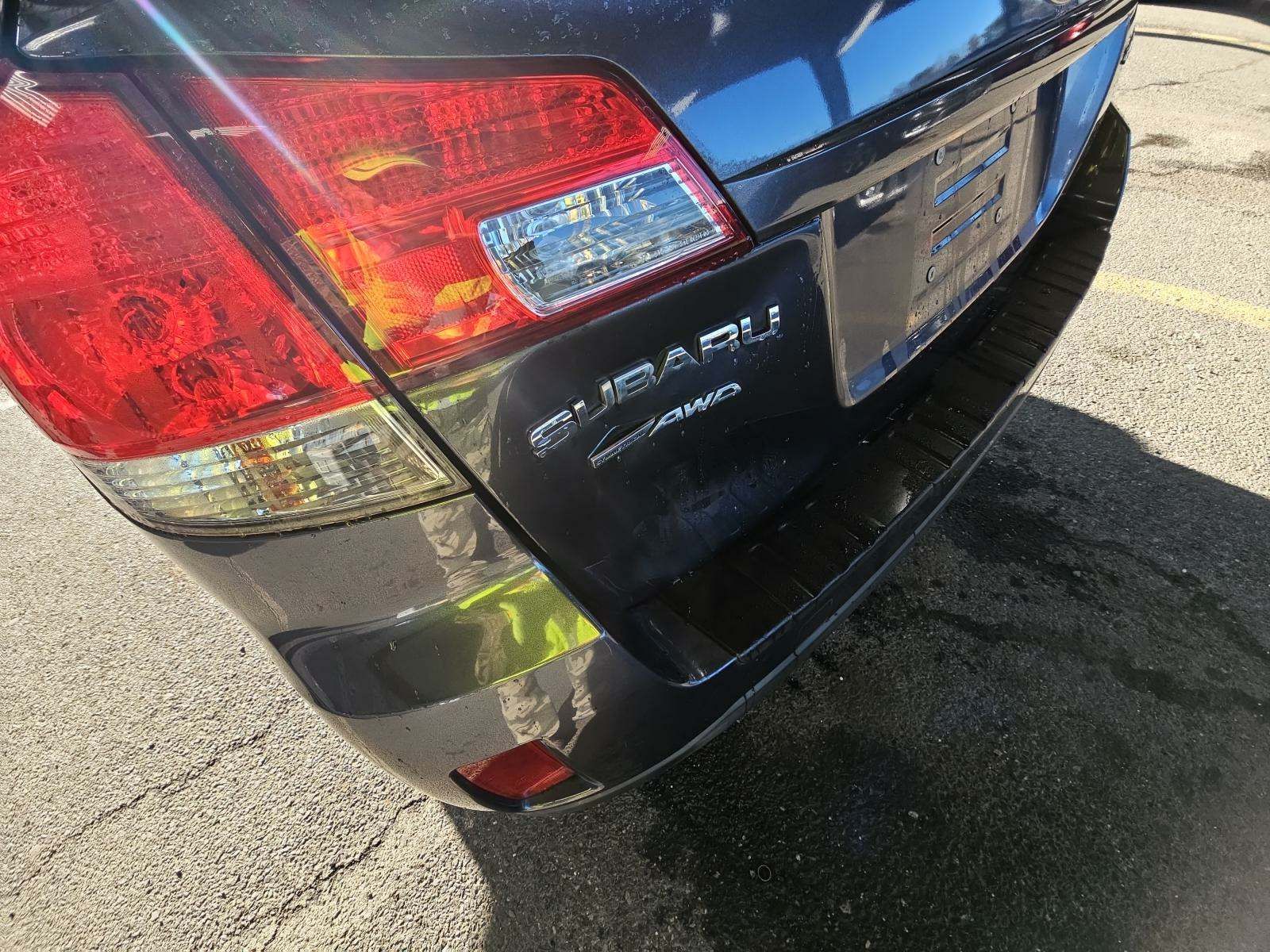 2010 Subaru Outback 2.5i Limited AWD