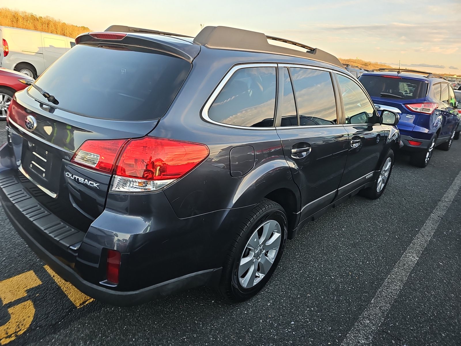 2010 Subaru Outback 2.5i Limited AWD