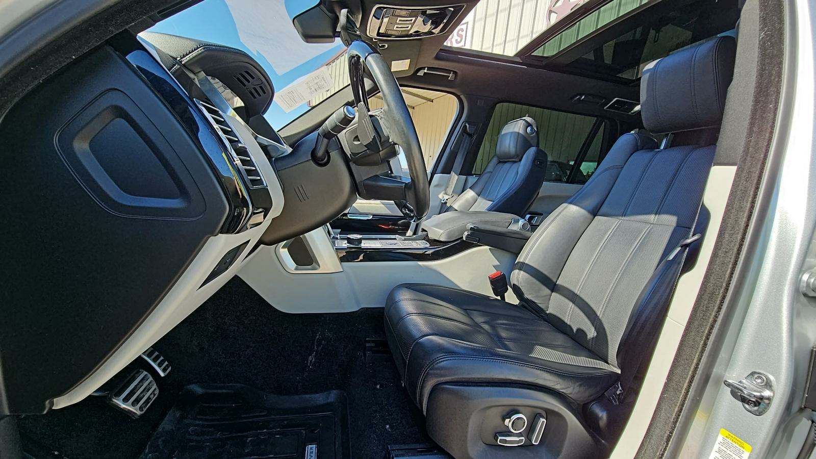 2017 Land Rover Range Rover Supercharged LWB AWD