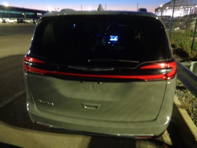 2021 Chrysler Pacifica Touring L FWD