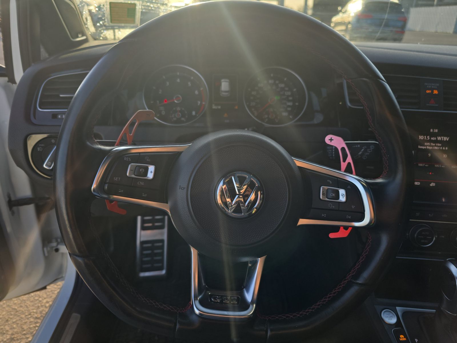 2018 Volkswagen Golf GTI 2.0T SE FWD