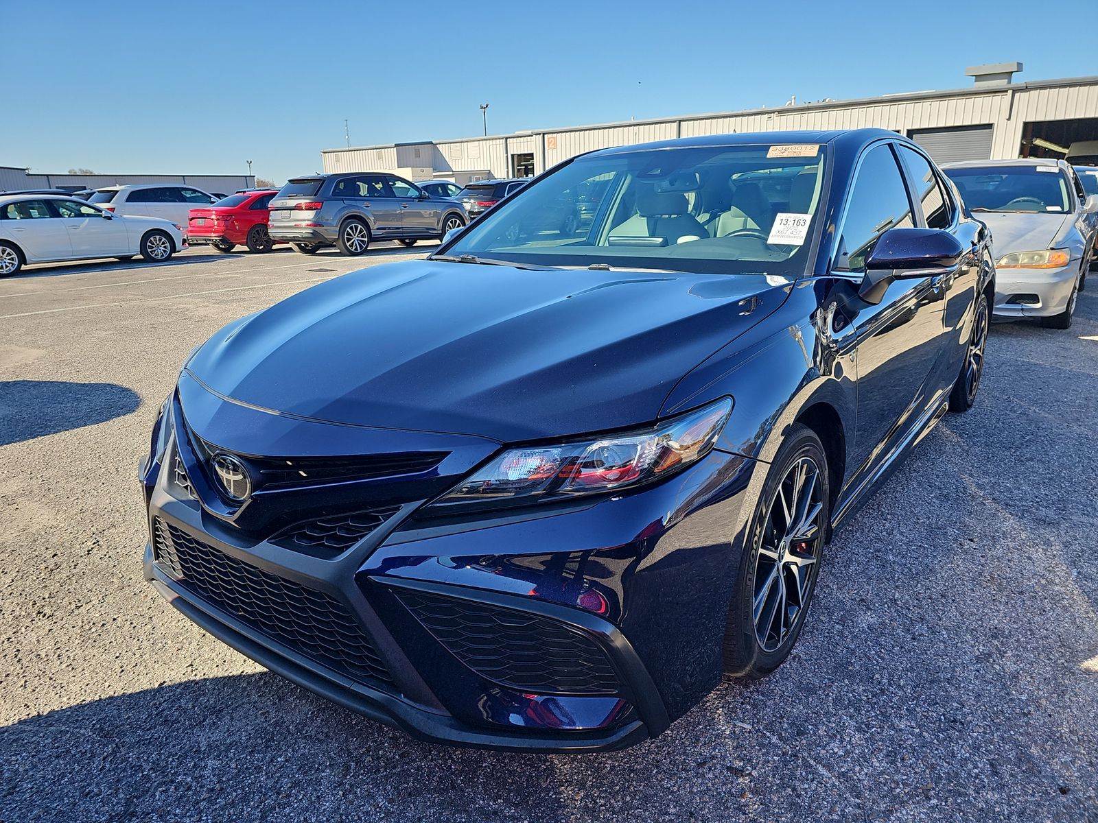 2022 Toyota Camry SE FWD