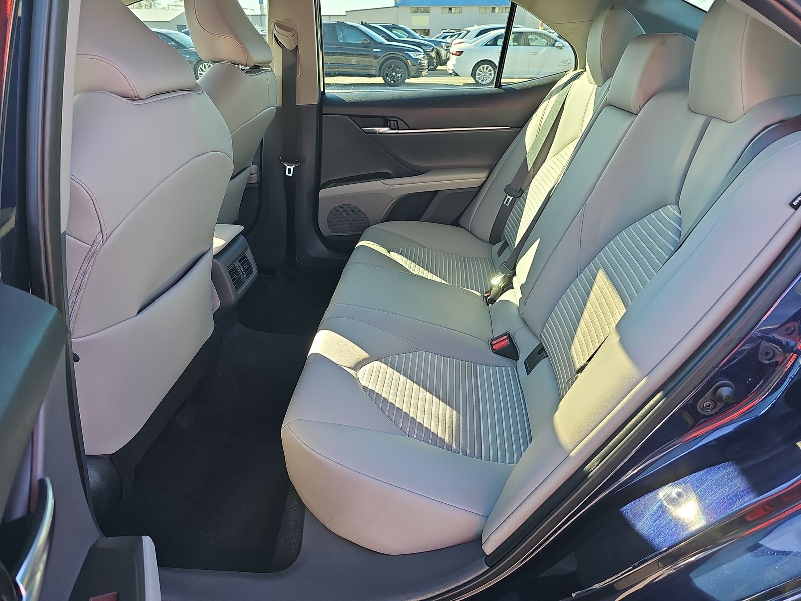 2022 Toyota Camry SE FWD