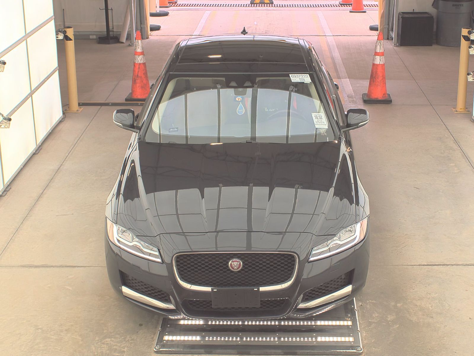 2016 Jaguar XF 35t Premium FWD