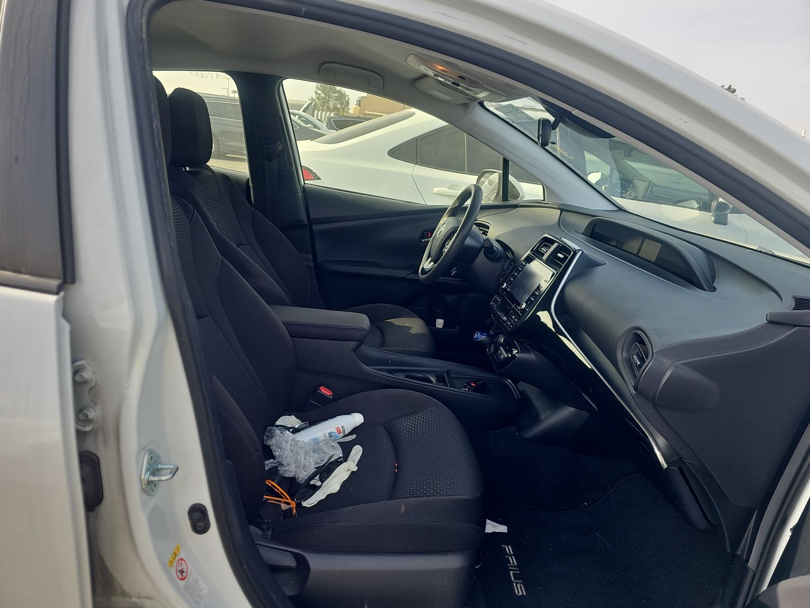 2021 Toyota Prius LE FWD