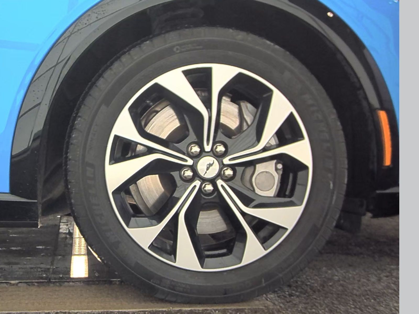 2023 Ford Mustang Mach-E Premium AWD