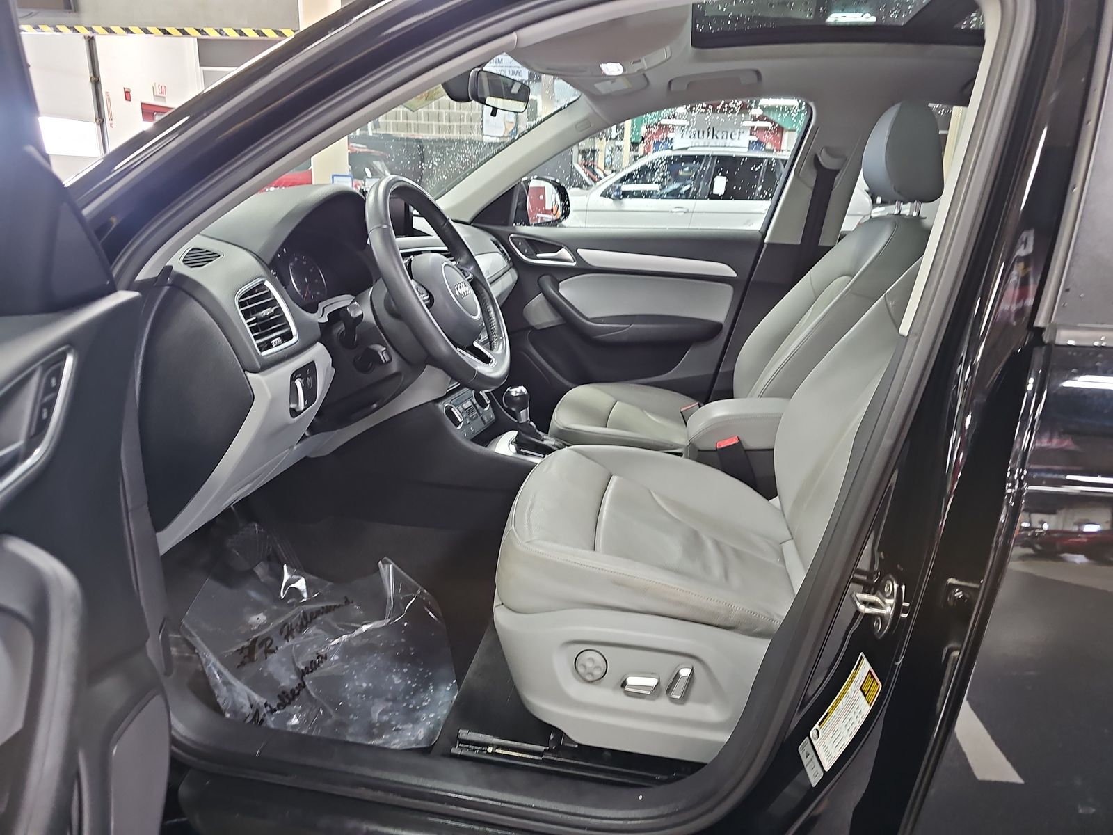 2017 Audi Q3 2.0T Premium AWD