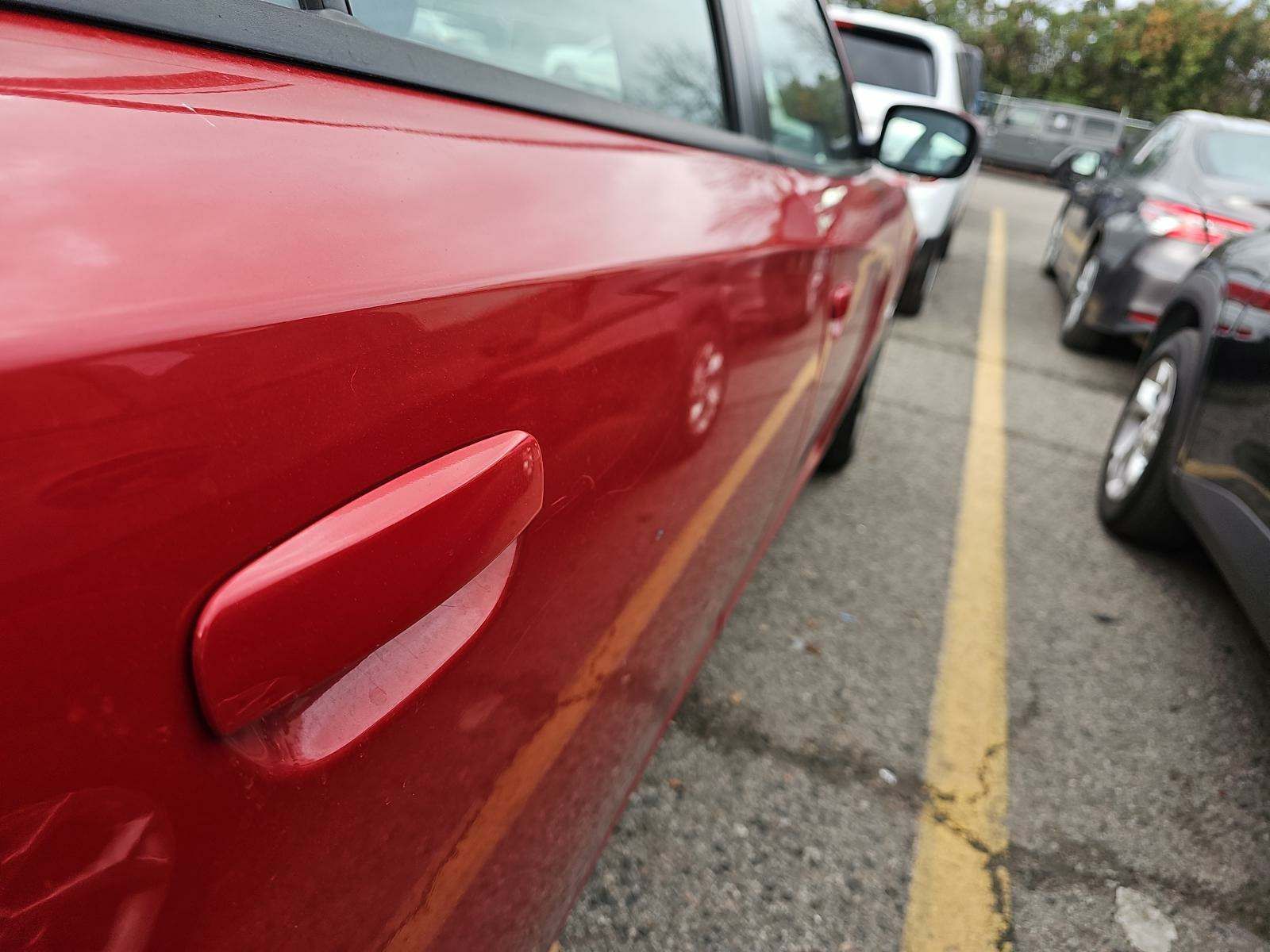 2013 Dodge Charger R/T RWD