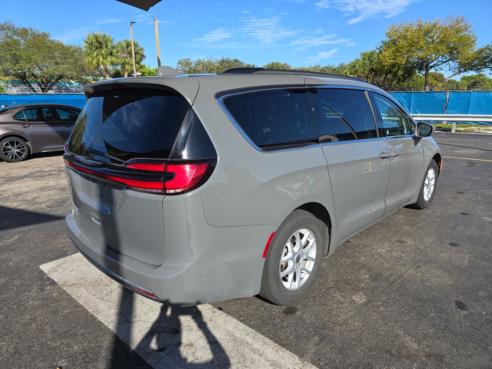 2022 Chrysler Pacifica Touring L FWD