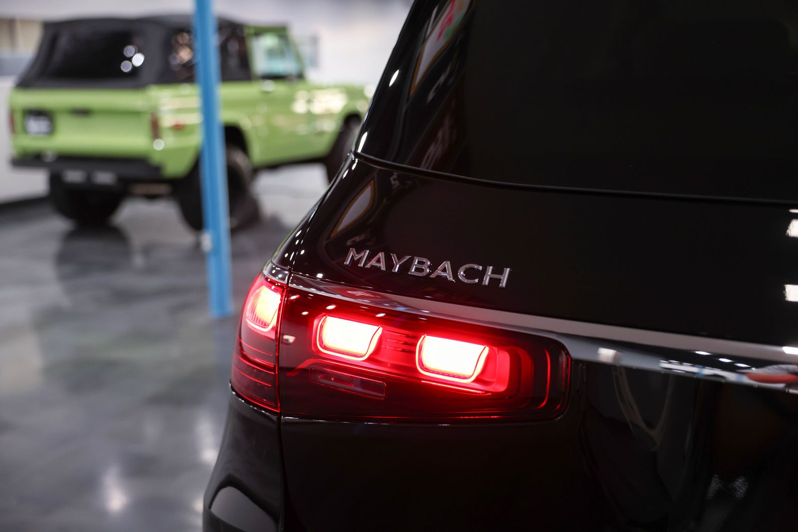 Mercedes-Benz GLS 600 4MATIC снимка Mercedes-Benz GLS 600 4MATIC