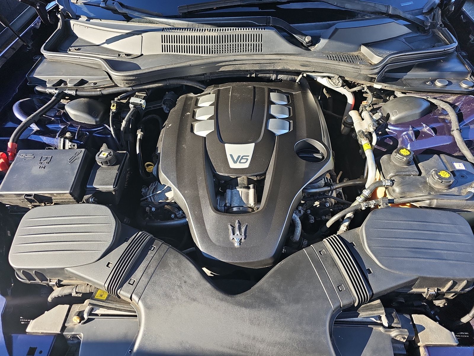 2014 Maserati Ghibli Base FWD