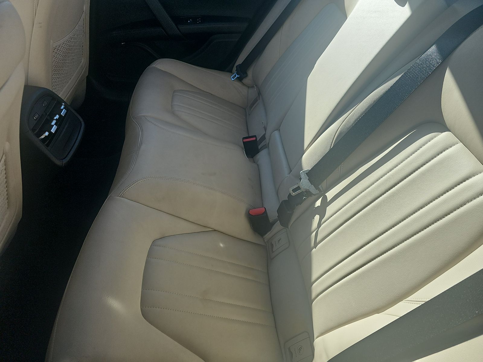 2014 Maserati Ghibli Base FWD