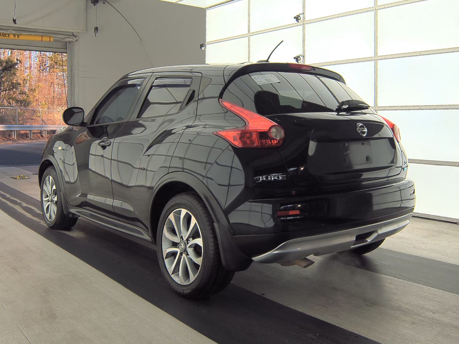 2012 Nissan JUKE SV FWD
