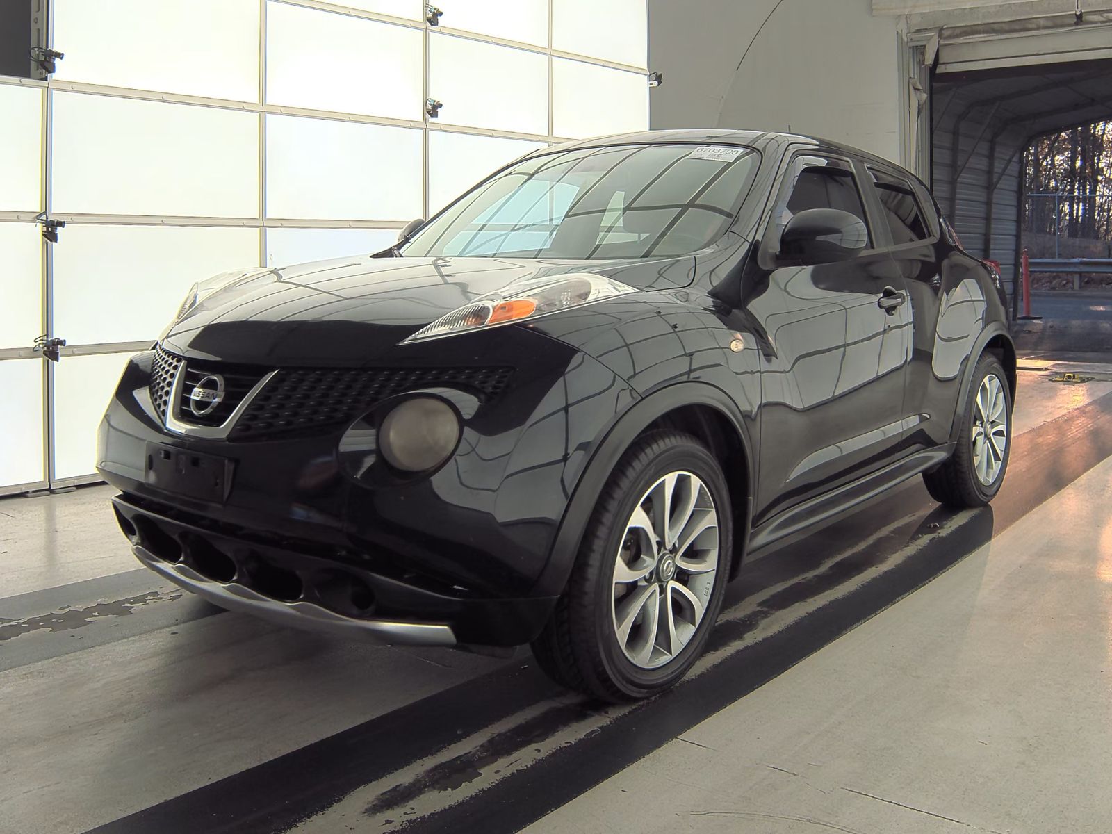 2012 Nissan JUKE SV FWD