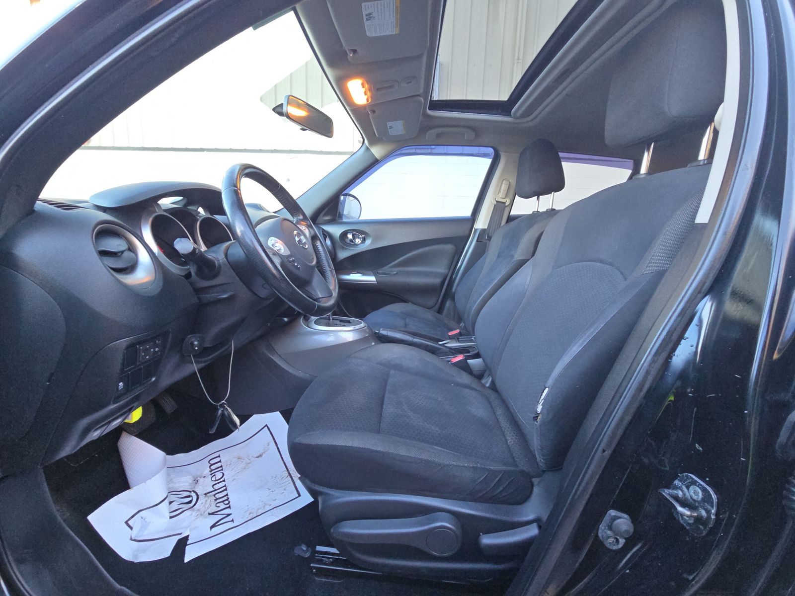 2012 Nissan JUKE SV FWD