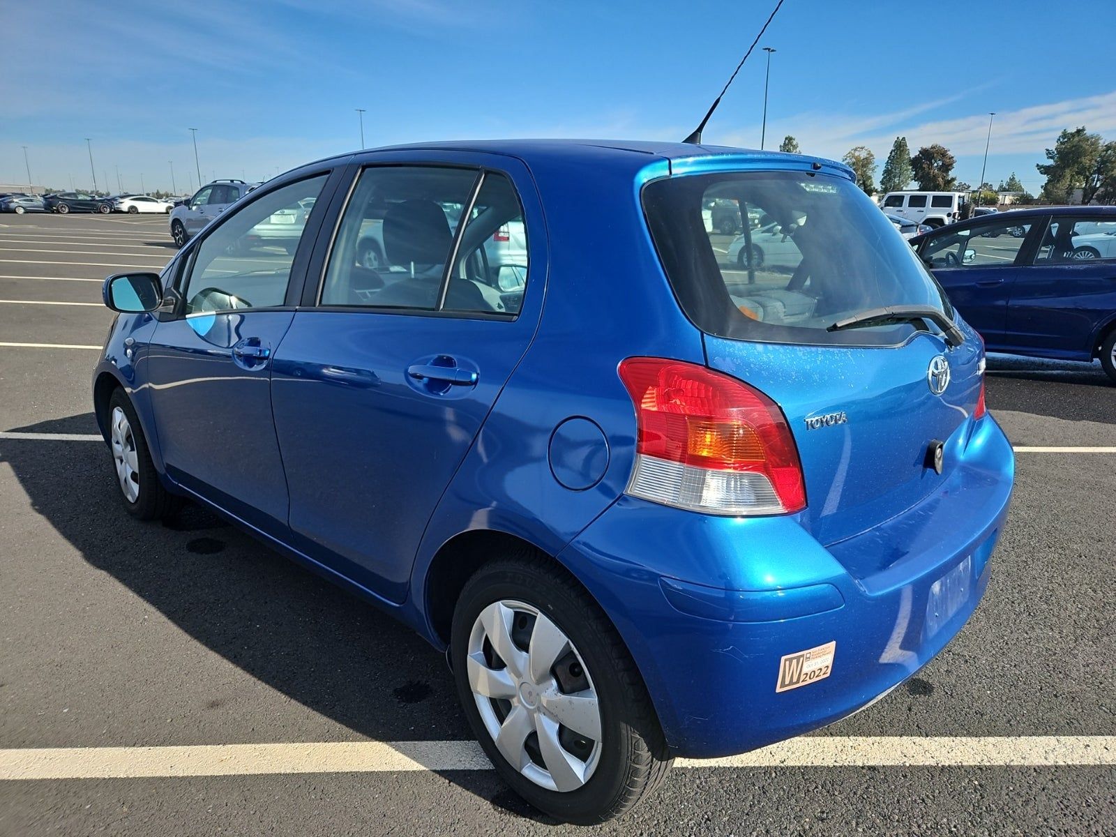 2010 Toyota Yaris Base FWD