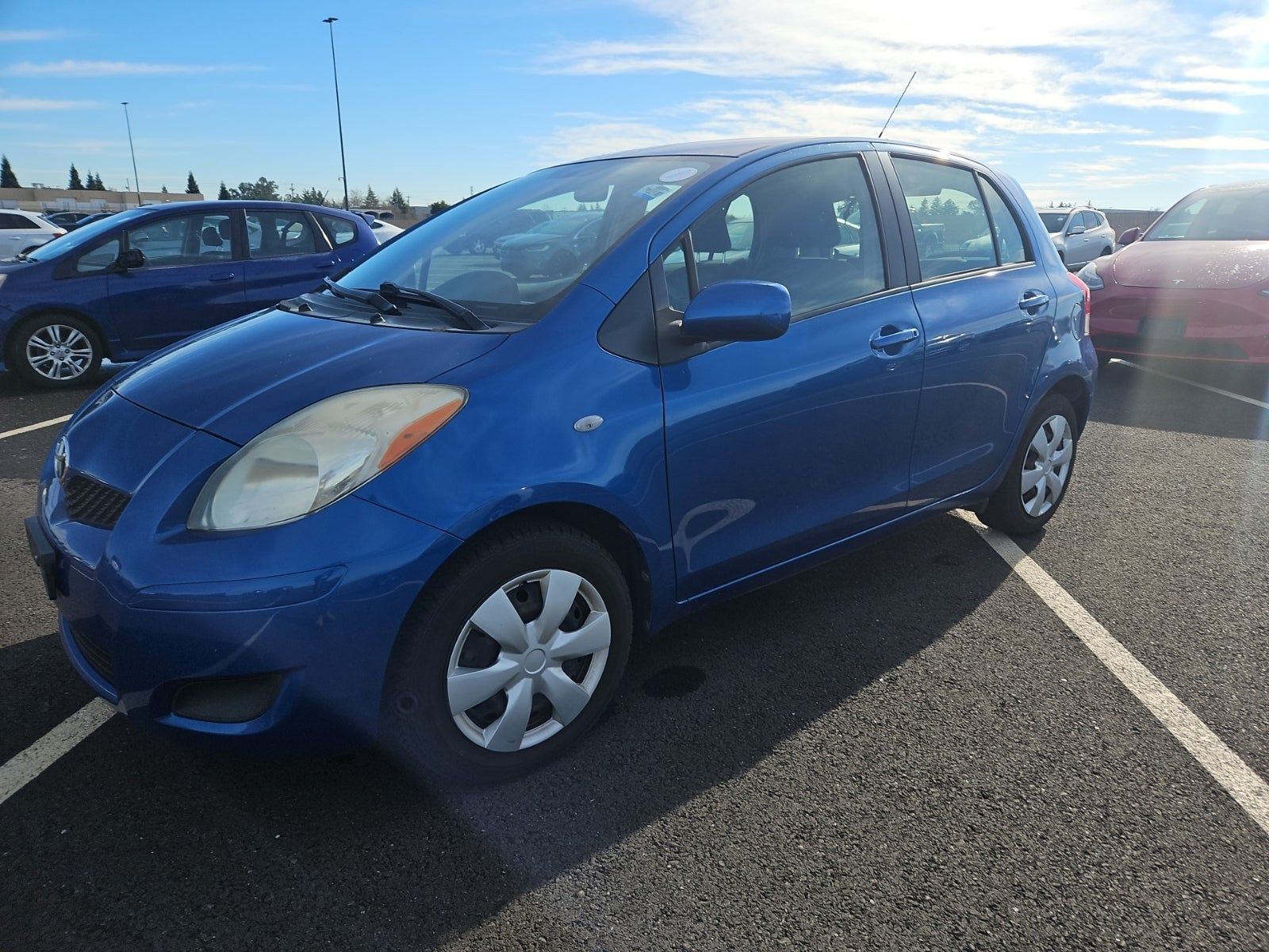 2010 Toyota Yaris Base FWD